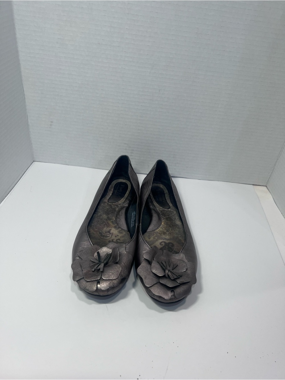 Born Metallic Gray Floral Applique Ballet Flats - Picture 2 of 5